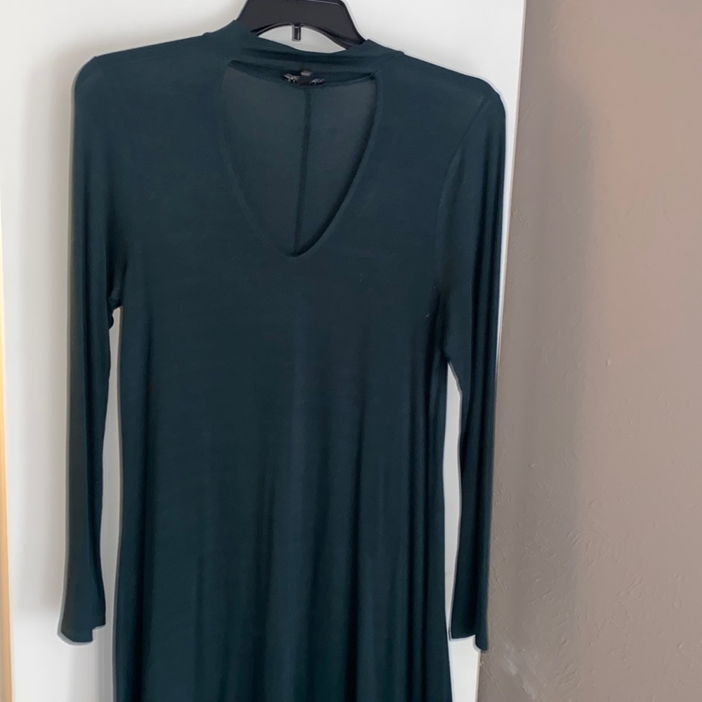 Women’s Large Express long sleeve dress with choker style neck
